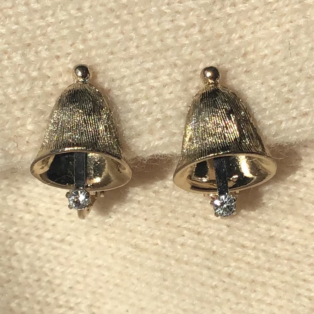 Avon Vintage Holiday Gold Bell Clip Earrings